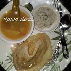 A picture of Rawa dosa.