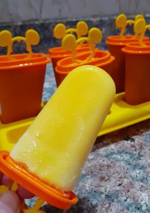 A picture of Mango kulfi.