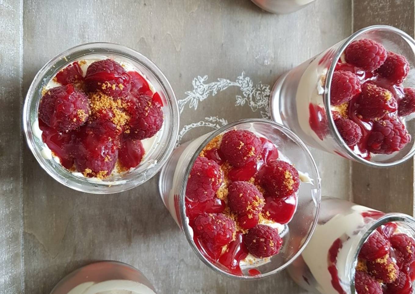 Tiramisu aux framboises🍨