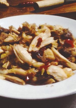 Hình của món Gà xé rang.