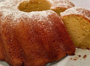 Foto principal de Bizcocho de zanahoria y manzana Thermomix