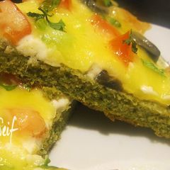 A picture of Falafel dough pizza.