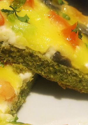 A picture of Falafel dough pizza.