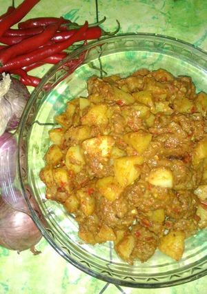 Foto resep Sambal goreng kentang pentol ayam