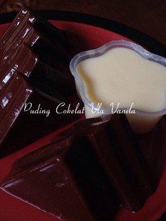 Foto resep Puding Cokelat Vla Vanila