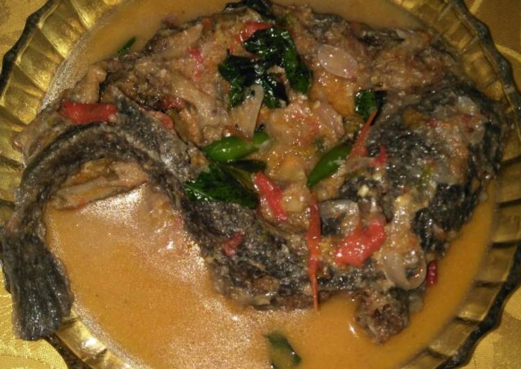 Gulai ikan lele + kemangi