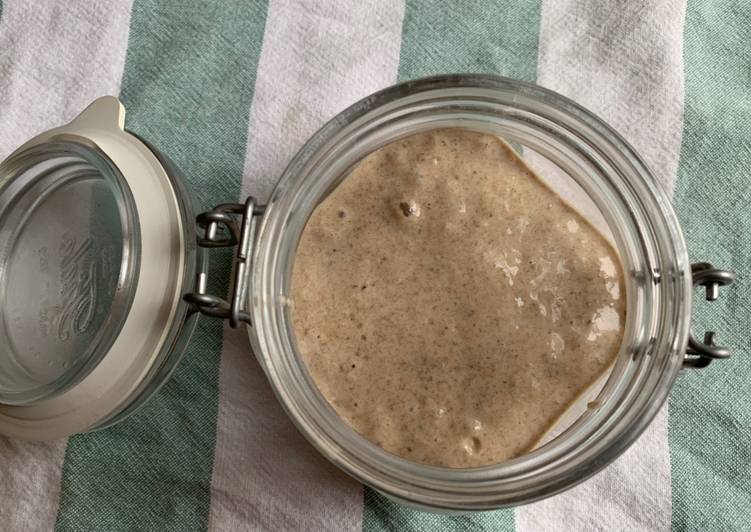 Licoli (lievito in coltura liquida) a partire dalla pasta madre