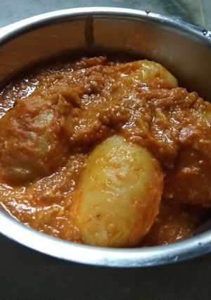 A picture of Aloo dum.