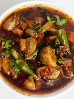 காளான் குழம்பு (Mushroom gravy recipe in tamil) செய்முறை முக்கிய புகைப்படம்
