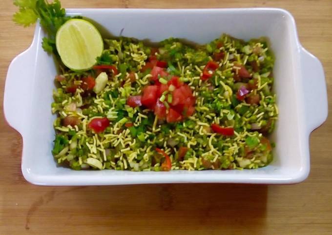 Linima Chudgar દ્વારા રેસીપી પોંક ની ભેળ (Paunk Bhel Recipe In Gujarati ...