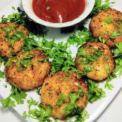 A picture of JhatPat Aloo Tikki.