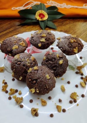 चॉकलेट मफिन्स (chocolate muffin recipe in Hindi) रेसिपी मुख्य फोटो