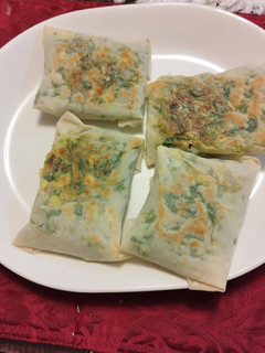春捲皮烙韭菜盒子 的食譜成品照片