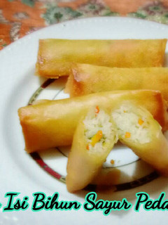 Foto resep Lumpia Goreng Isi Bihun Sayur Pedaas