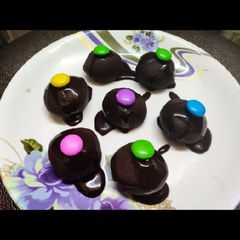 Chocolate balls A picture of Chocolate balls.