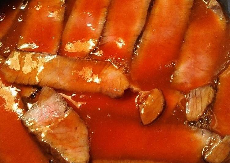 Simple Way to Prepare Super Quick Homemade Buttery London Broil with Slobber Knocker sauce