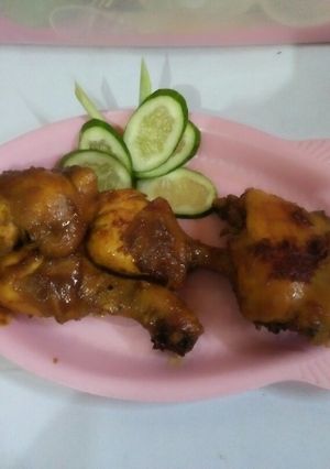 Foto resep Ayam panggang bumbu kuning