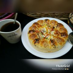 A picture of Bubble pizza.