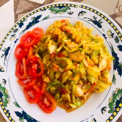 A picture of Sauce din cabbage.