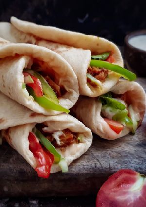 চিকেন শর্মা রেসিপির প্রধান ছবি