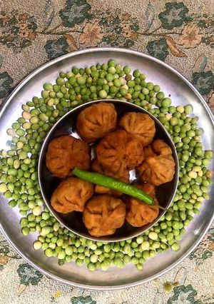 કચોરી (Kachori Recipe in Gujarati) રેસીપી મુખ્ય ફોટો