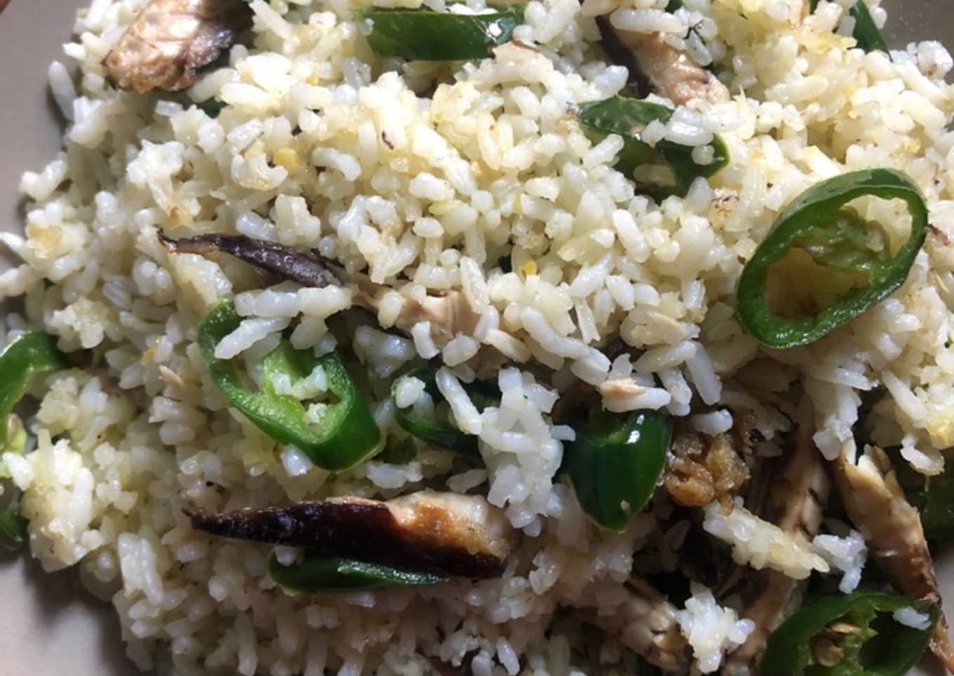 Nasi goreng pindang cabe ijo