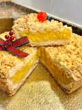 Pastel relleno con calabaza y cabello de ángel