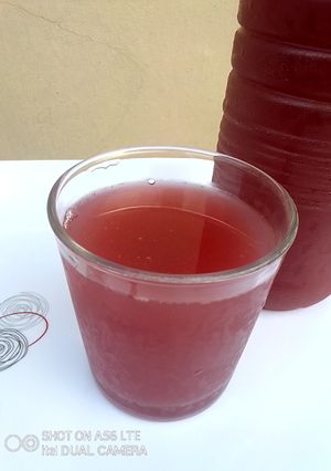 A picture of Mineral Water Beet Juice.