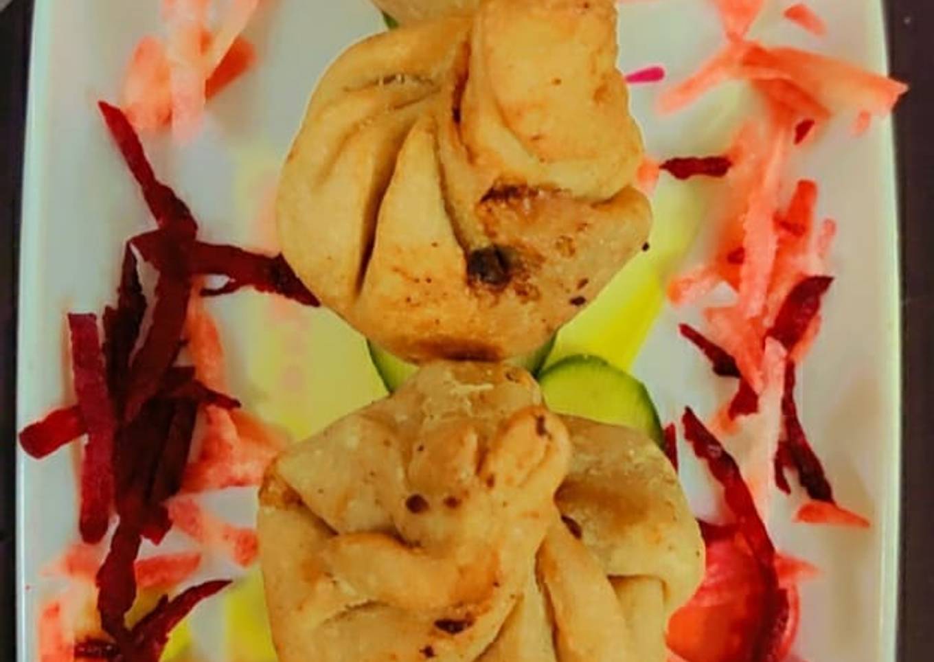 Wheat veggie fried momos