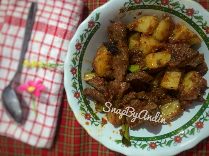 Yuk intip, Resep buat Rendang Daging Kentang Instan yang sempurna