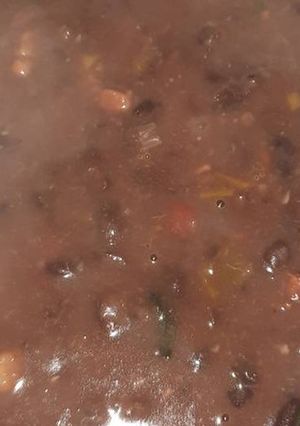 Una foto de Porotos negros guisados (caraotas a lo venezolano)