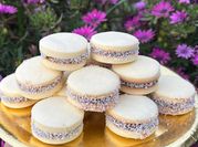 Una foto de alfajor de maicena