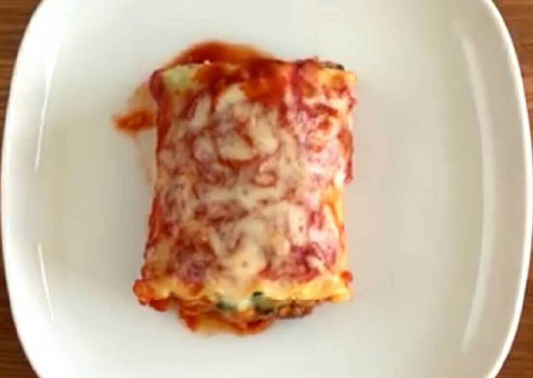 Simple Way to Prepare Award-winning Lasagna Rolls