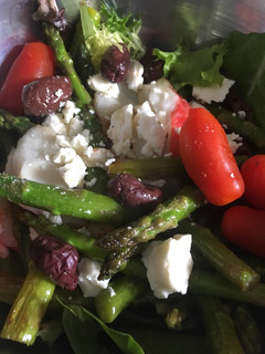 A picture of Green Salad with lobster.