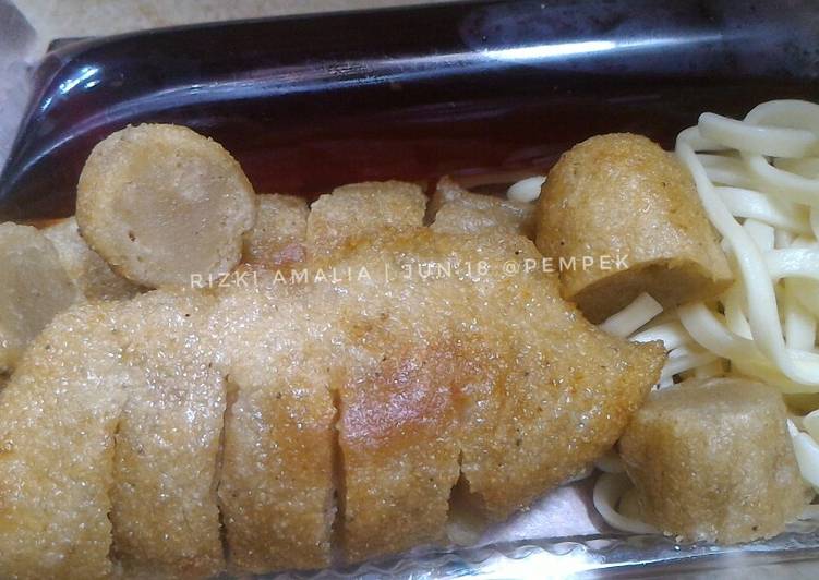 Resep Pempek Rebon yang Menggugah Selera