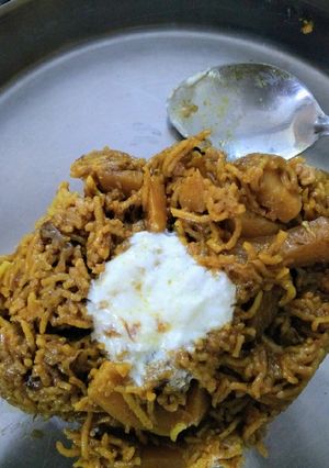 મસાલા રાઈસ (Masala Rice Recipe In Gujarati) રેસીપી મુખ્ય ફોટો
