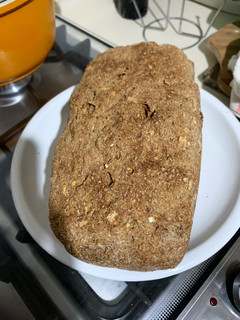 Una foto de Pan de molde integral casero (fácil) 🍞