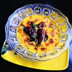 A picture of Dal tadka.
