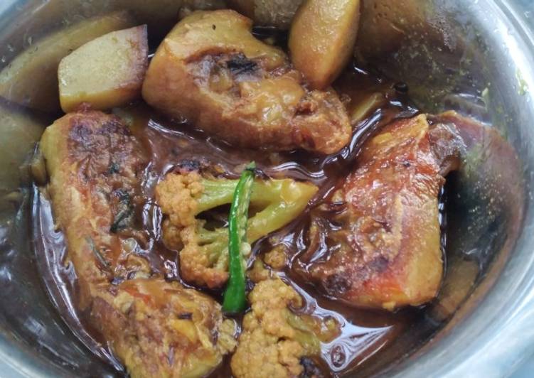 How To Use Fish curry with potatoes and cauliflower