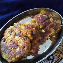 A picture of Plantain tikki.