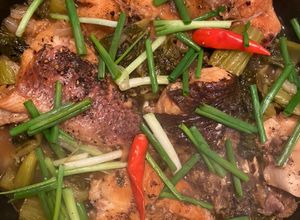 Hình của món Cá lóc kho dưa chua.