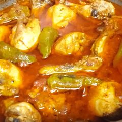 A picture of Achaar Chicken Masala.