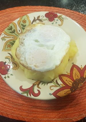 Una foto de Puré de yuca con huevo 🇩🇴🇩🇴