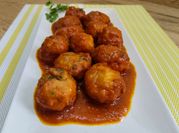 A picture of onion tomato paste