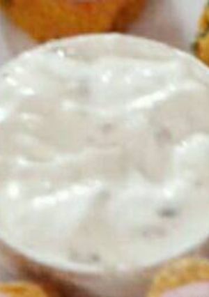 A picture of Hung curd dip.
