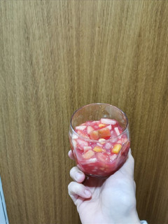 Una foto de Macedonia de frutas