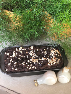 A picture of Banana chocolate loaf.