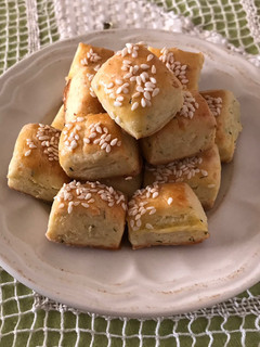Kapros, túrós pogácsa recept fotója