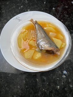 Una foto de Sopita con jureles