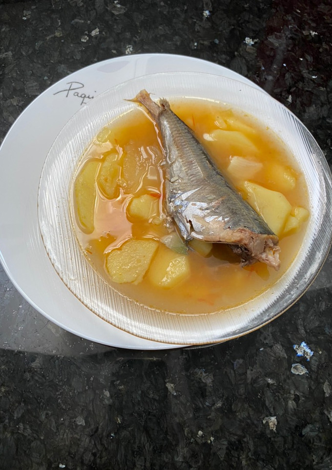 Una foto de Sopita con jureles